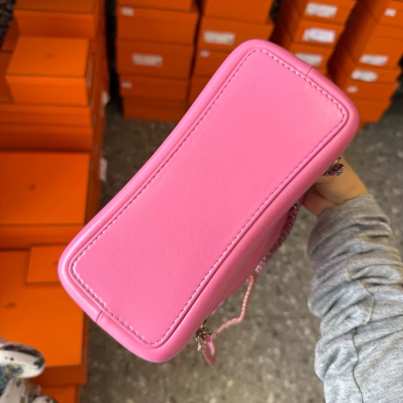 Chanel 小號流浪書包-2
