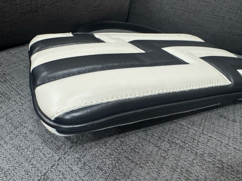 JIMMY CHOO肩背包-25