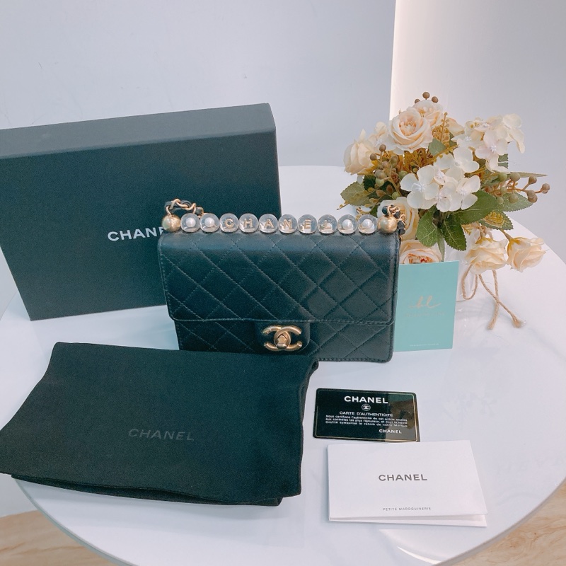 MS0520 CHANEL 香奈兒翻蓋式特別水晶字翻蓋式鏈帶包包CHIC ACRYLIC PEARL FLAP 19CM CALFSKIN-10