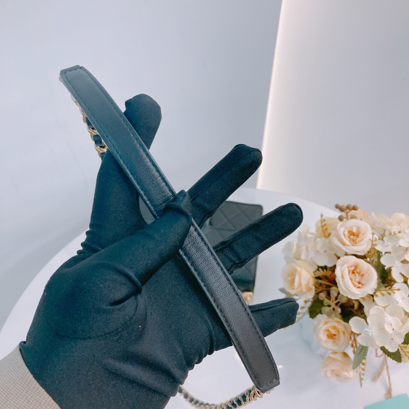 MS0520 CHANEL 香奈兒翻蓋式特別水晶字翻蓋式鏈帶包包CHIC ACRYLIC PEARL FLAP 19CM CALFSKIN-11