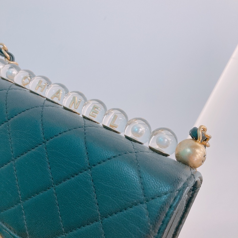 MS0520 CHANEL 香奈兒翻蓋式特別水晶字翻蓋式鏈帶包包CHIC ACRYLIC PEARL FLAP 19CM CALFSKIN-18