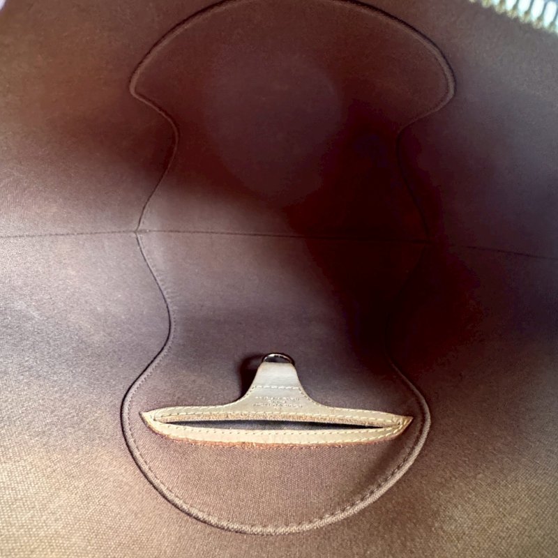 ‼️錯過不在✨保證正品 LV 經典花紋貝殼手提包-2