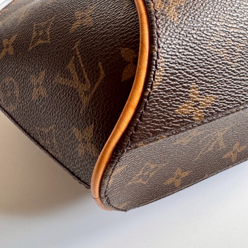 ‼️錯過不在✨保證正品 LV 經典花紋貝殼手提包-5