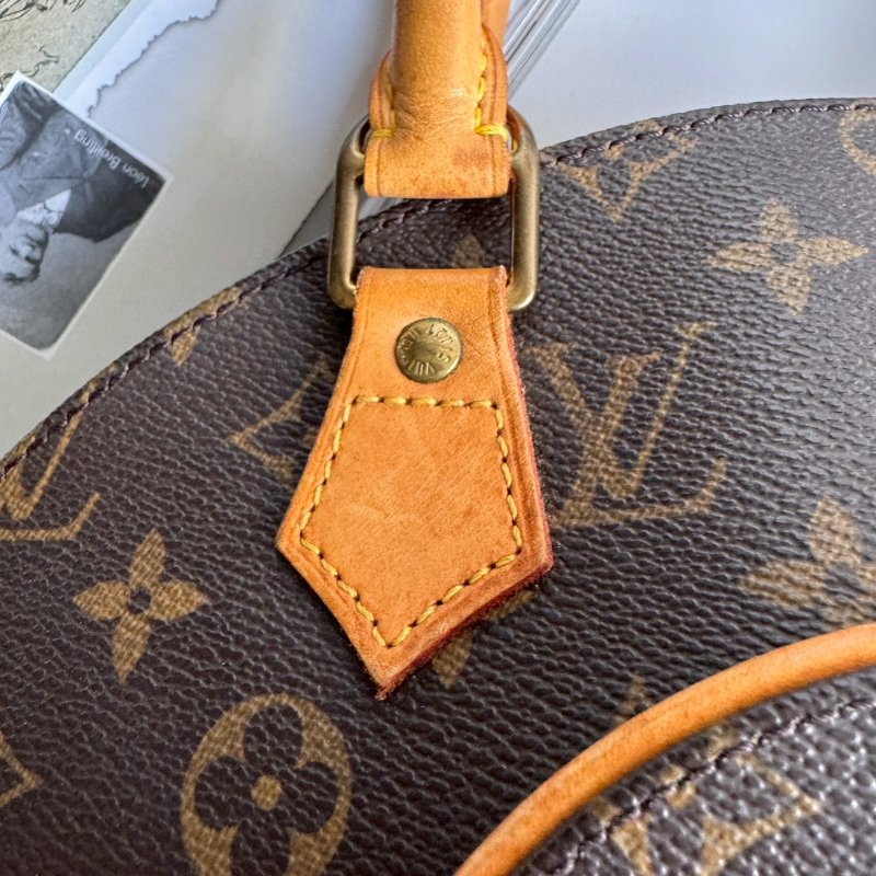 ‼️錯過不在✨保證正品 LV 經典花紋貝殼手提包-8