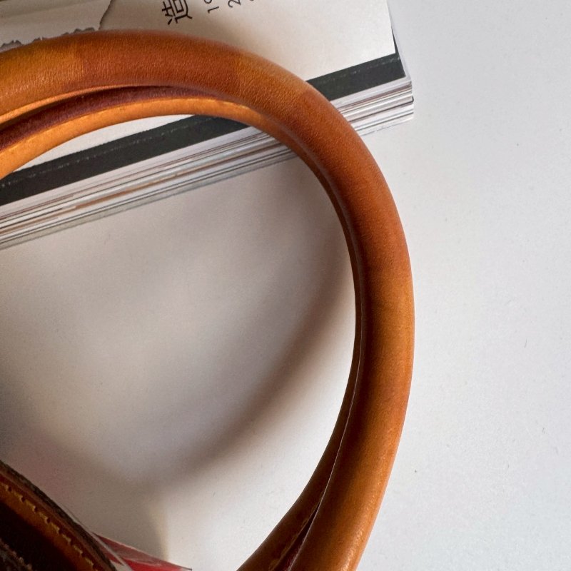 ‼️錯過不在✨保證正品 LV 經典花紋貝殼手提包-12