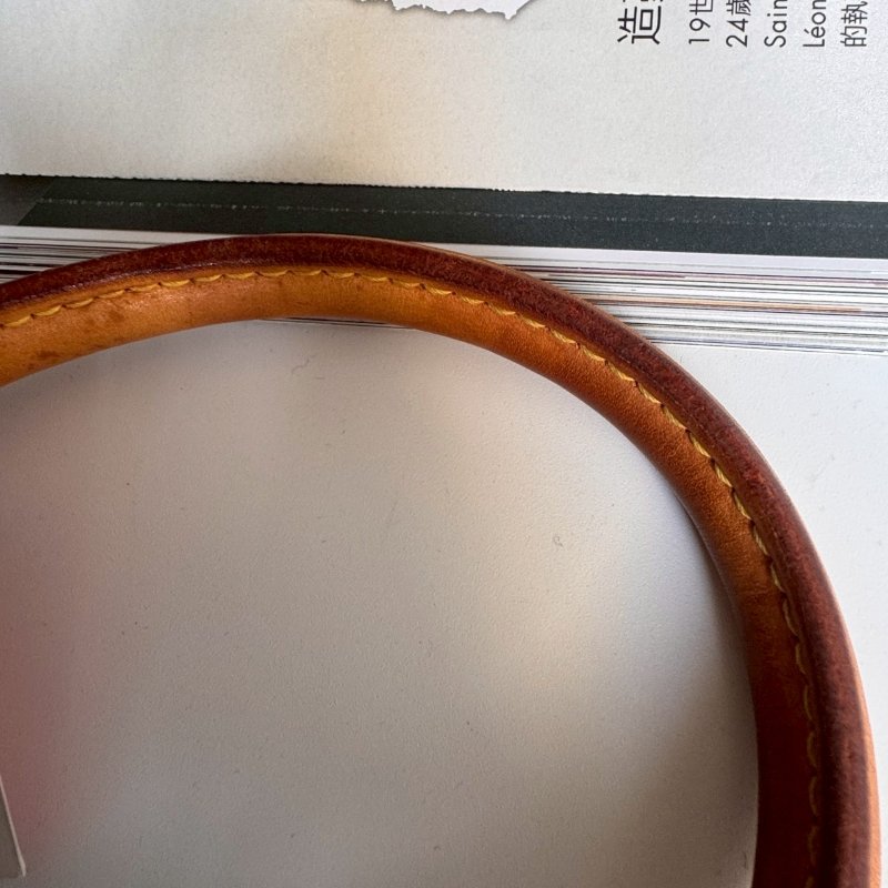 ‼️錯過不在✨保證正品 LV 經典花紋貝殼手提包-19