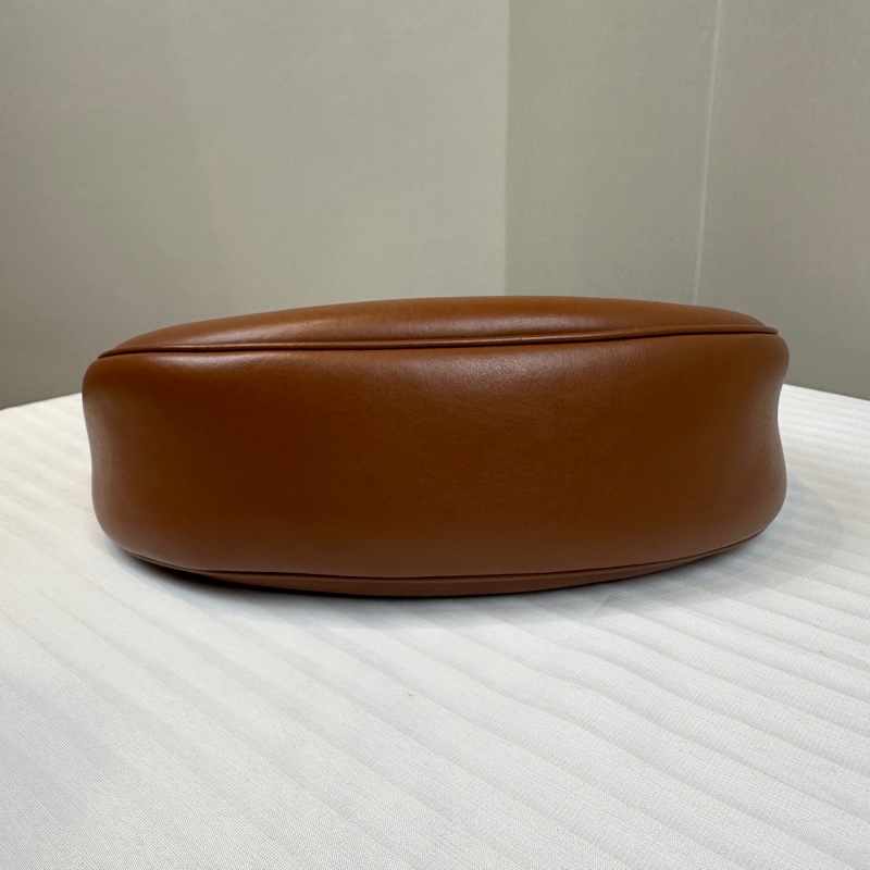 賽琳/Celine Ava Triomphe 中號棕色牛皮月牙包碗豆包25x10x17cm-5