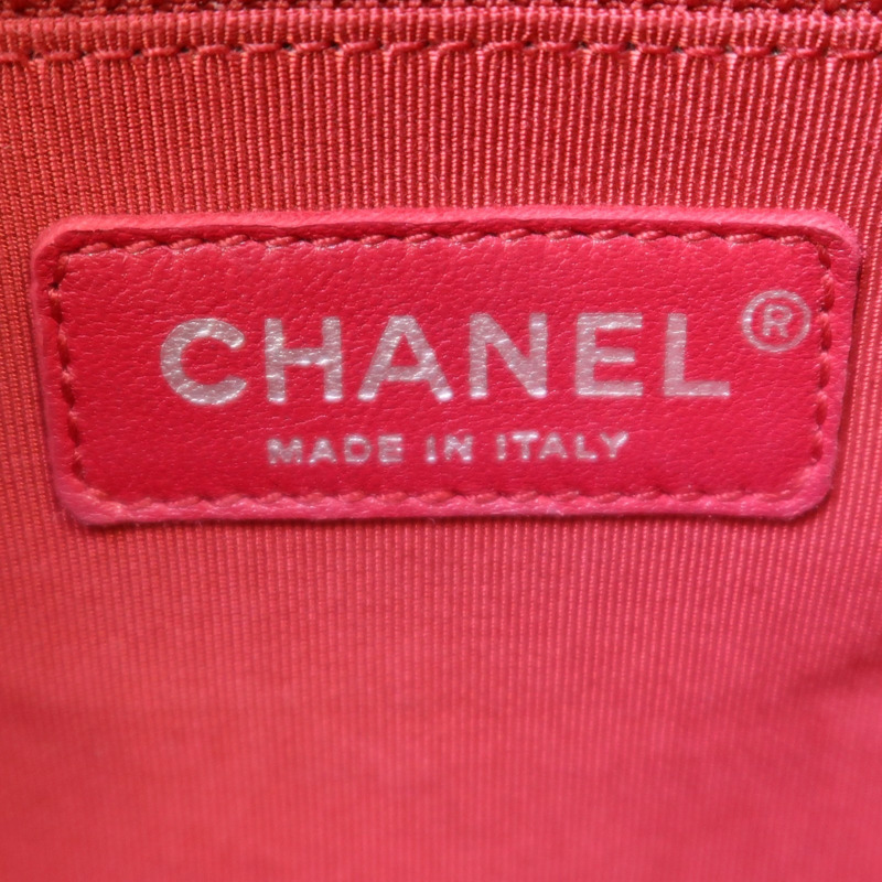 CHANEL 牛皮皮革Medium Gabrielle金扣鏈帶肩背袋-5