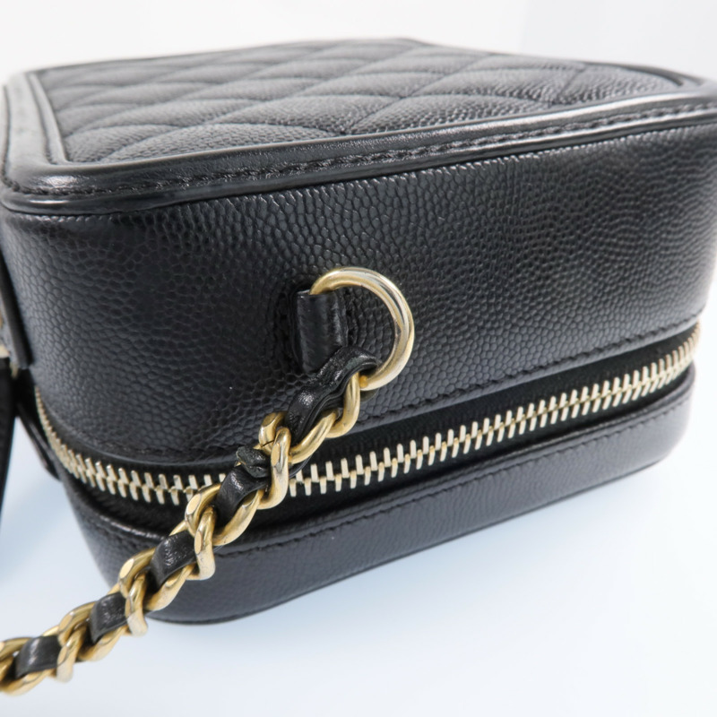 CHANEL 牛皮皮革Vanity Case金扣手挽肩背兩用袋-12