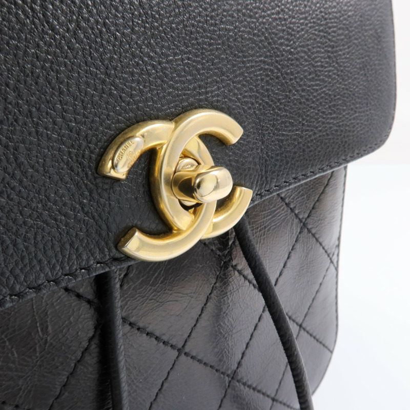 CHANEL 牛皮皮革Backpack金扣背包-16