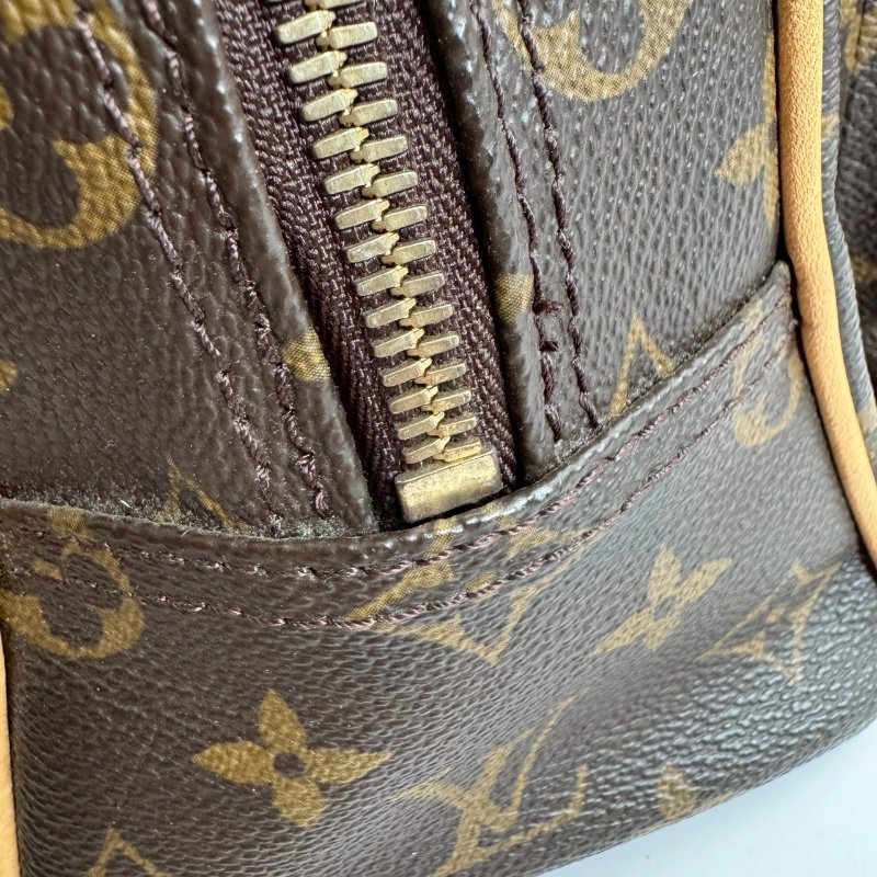 🎉近九成新✨經典不敗款 LV 經典花紋烏瑪舒曼手提包-18