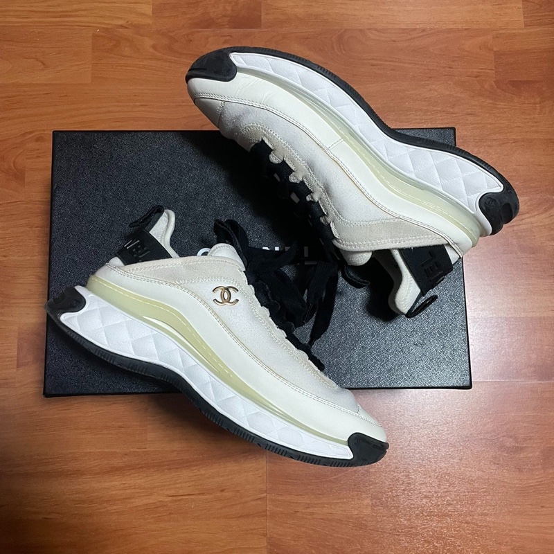 Chanel香奈兒正品金標24S低幫休閒鞋 女款 白色 36碼-7