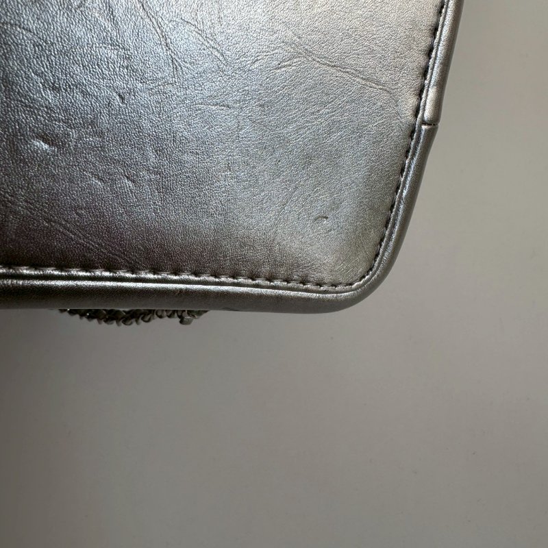 ✨全網最低價 Chanel 太空銀雙色鏈帶後背包-23