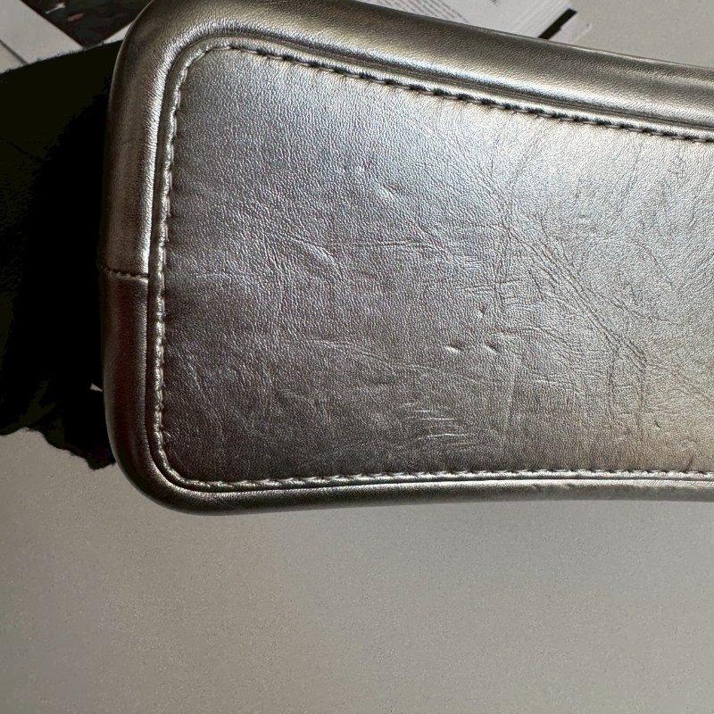 ✨全網最低價 Chanel 太空銀雙色鏈帶後背包-25