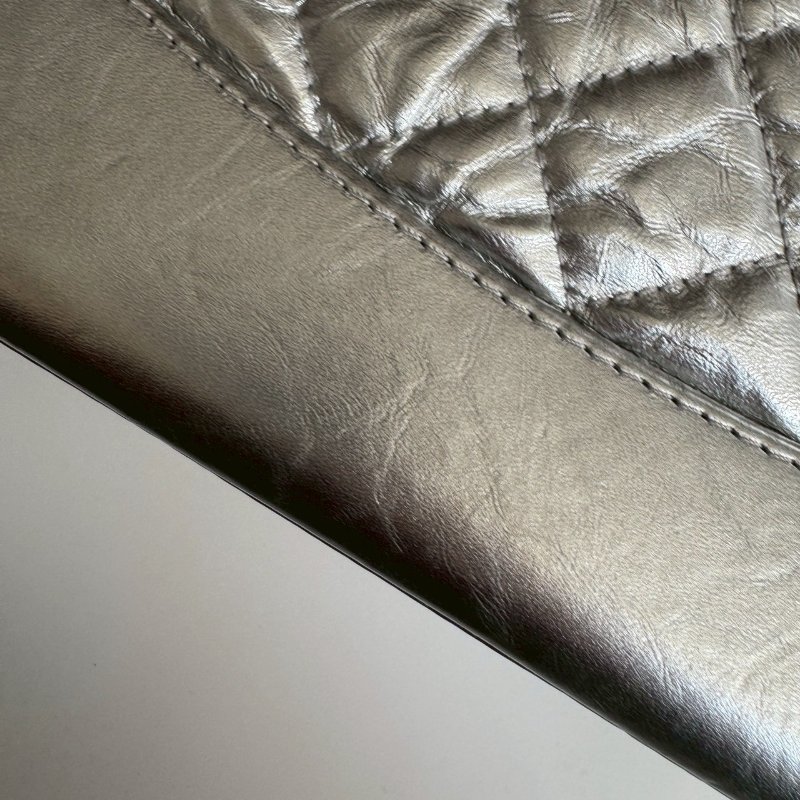 ✨全網最低價 Chanel 太空銀雙色鏈帶後背包-28