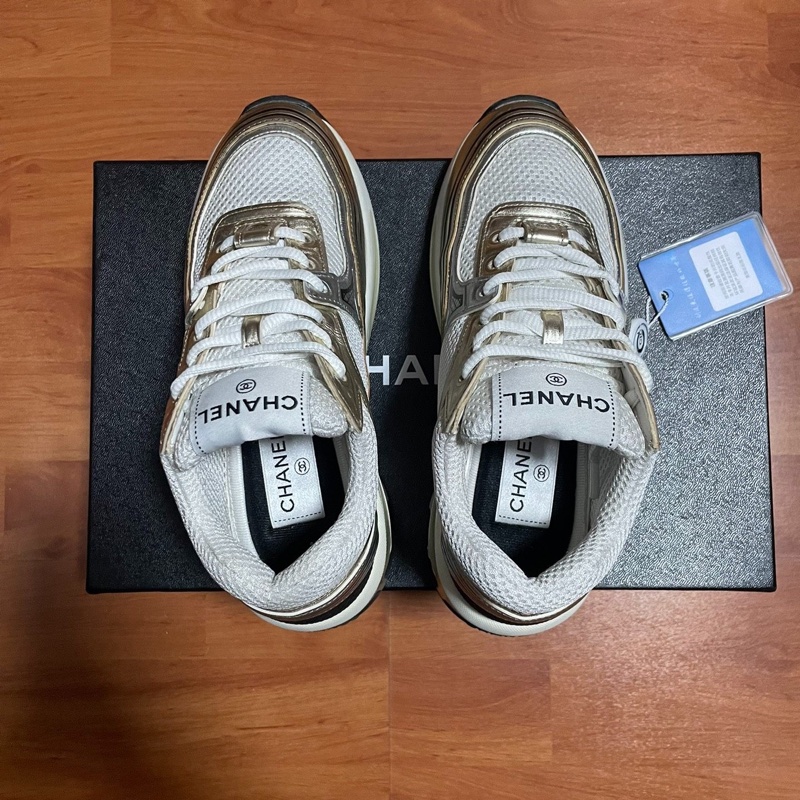 Chanel金角大王運動鞋香奈兒雙C休閒鞋 白金色 34.5碼-3