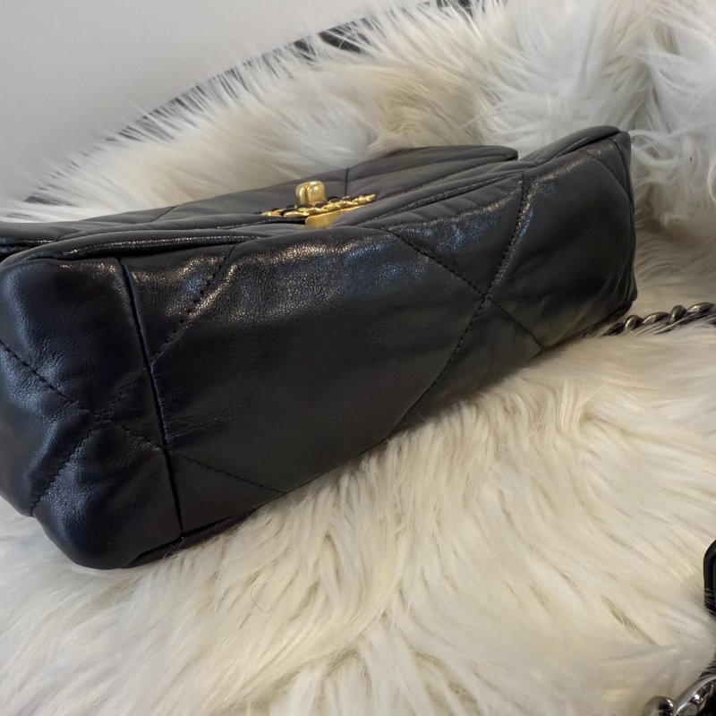 香奈兒 19系列翻蓋包 19包-2