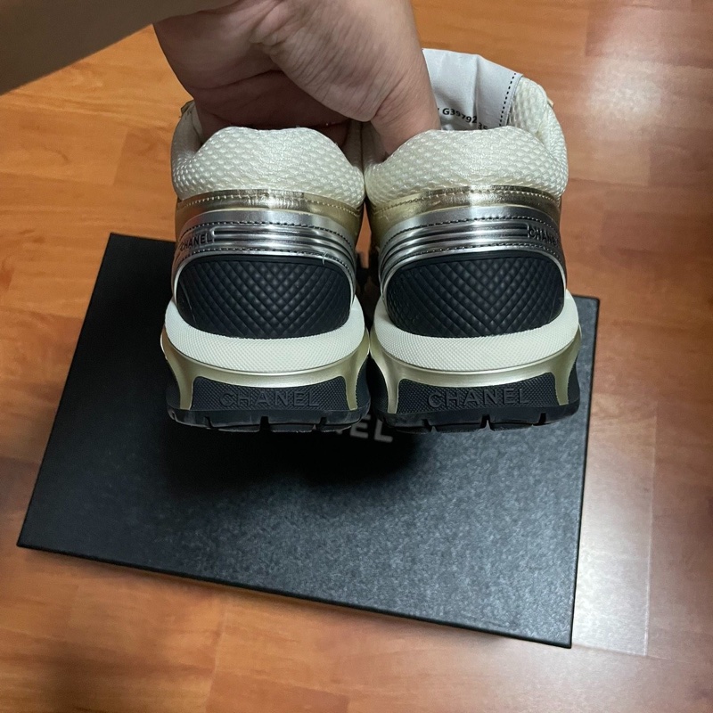 Chanel雙c厚底鞋 香奈兒金角大王休閒鞋 白金色 35碼-6