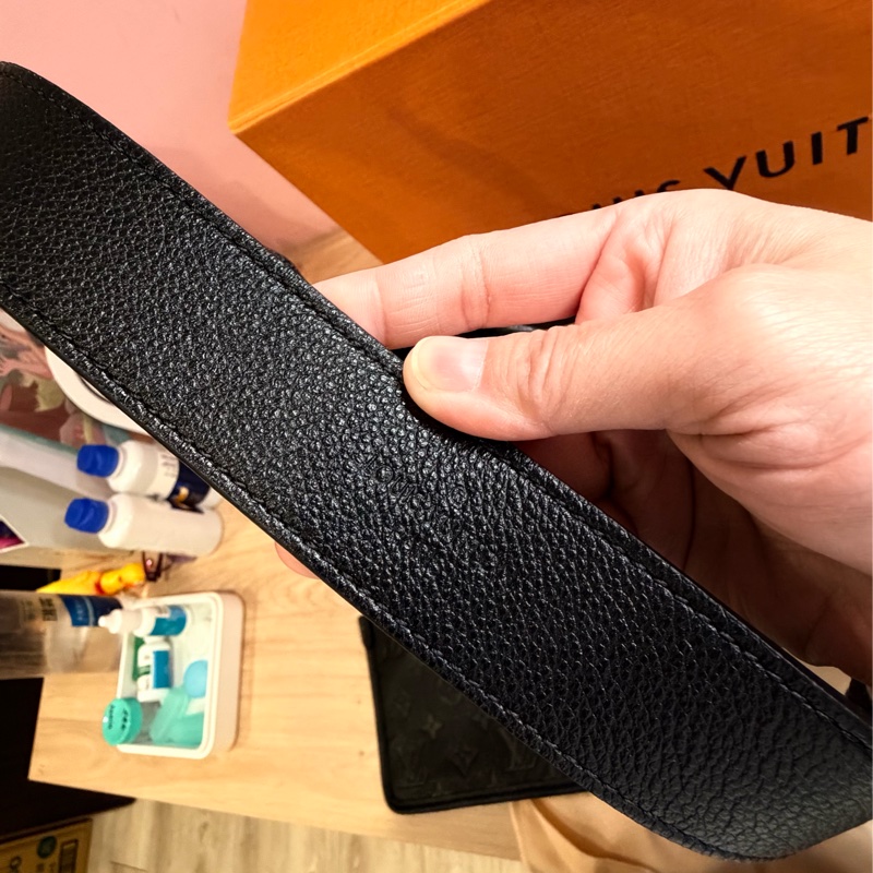 LV 牛皮壓紋（義大利🇮🇹）購回-13