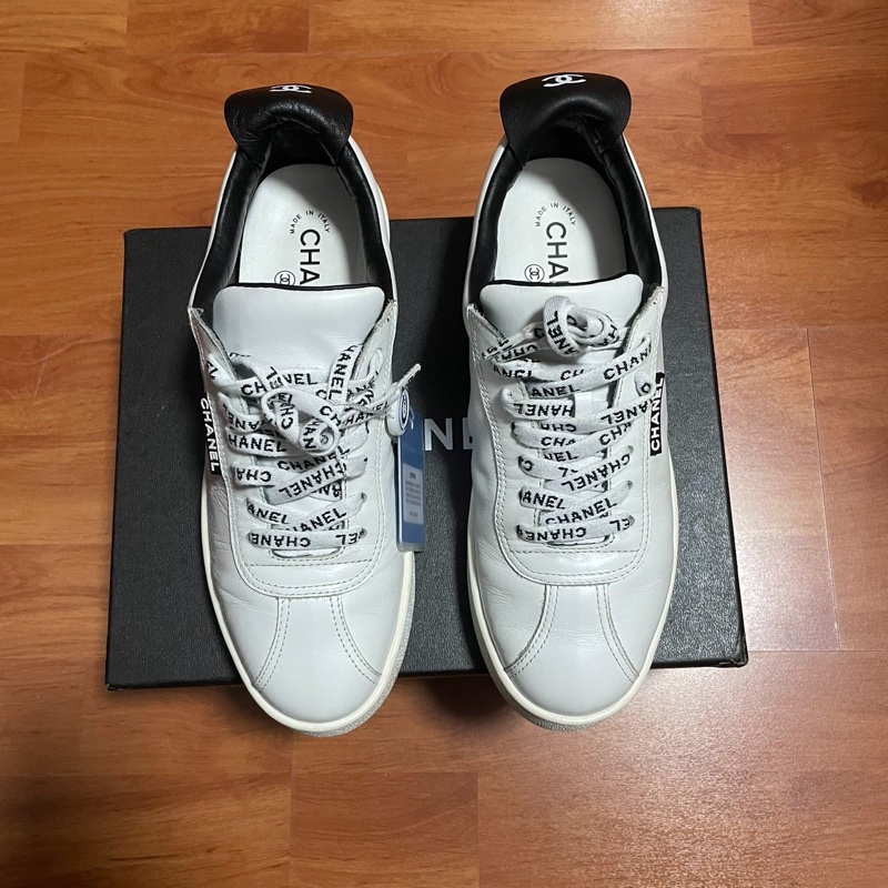 Chanel正品香奈兒低幫牛皮小白鞋 白色女款38.5碼-0