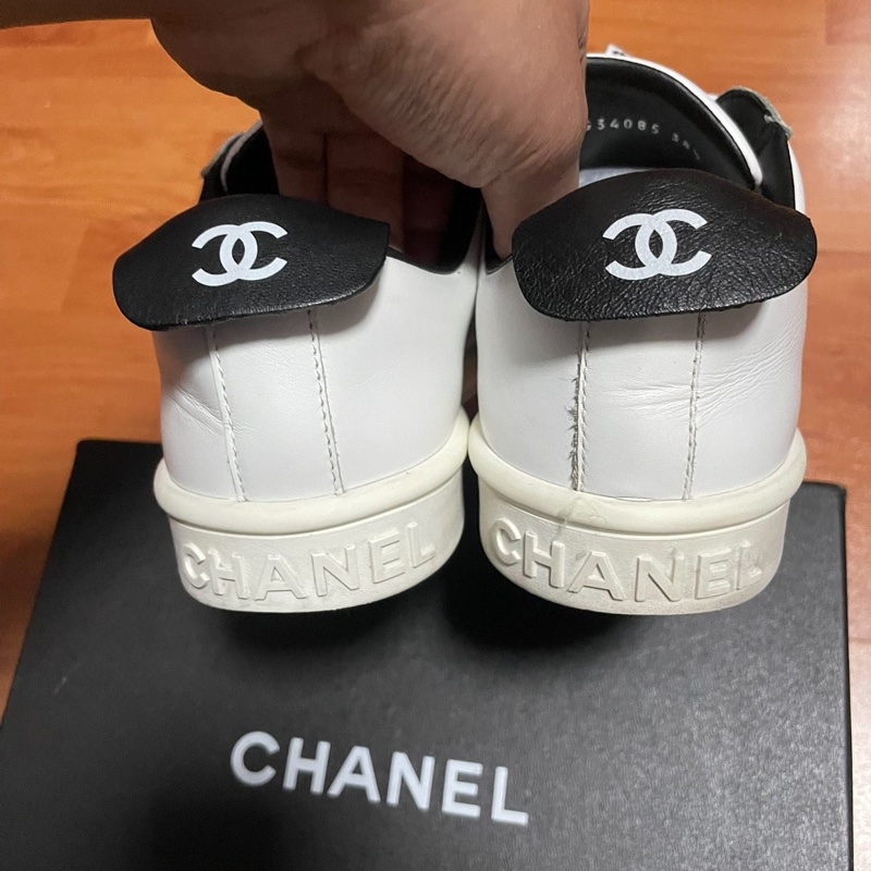 Chanel正品香奈兒低幫牛皮小白鞋 白色女款38.5碼-2