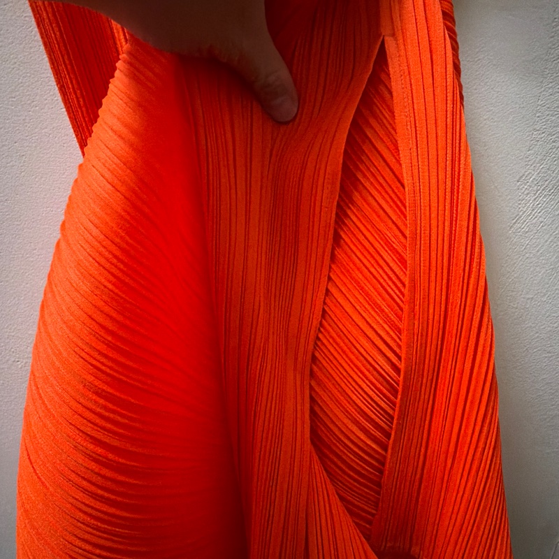 Pleats  please 亮橘色 摺衣 洋裝 4-1
