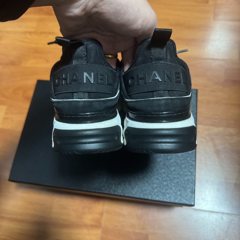 Chanel正品香奈兒運動鞋 低幫徽標休閒鞋 女款 黑色 36碼-4