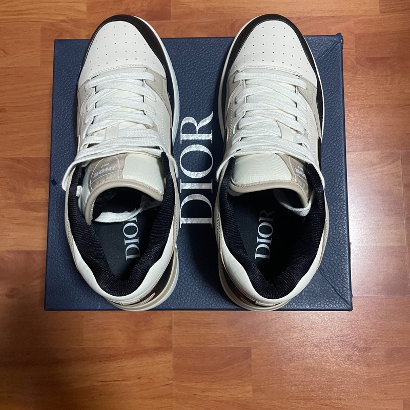 Dior迪奧B57徽標休閒運動鞋 中幫板鞋 男款 米色 42碼-3