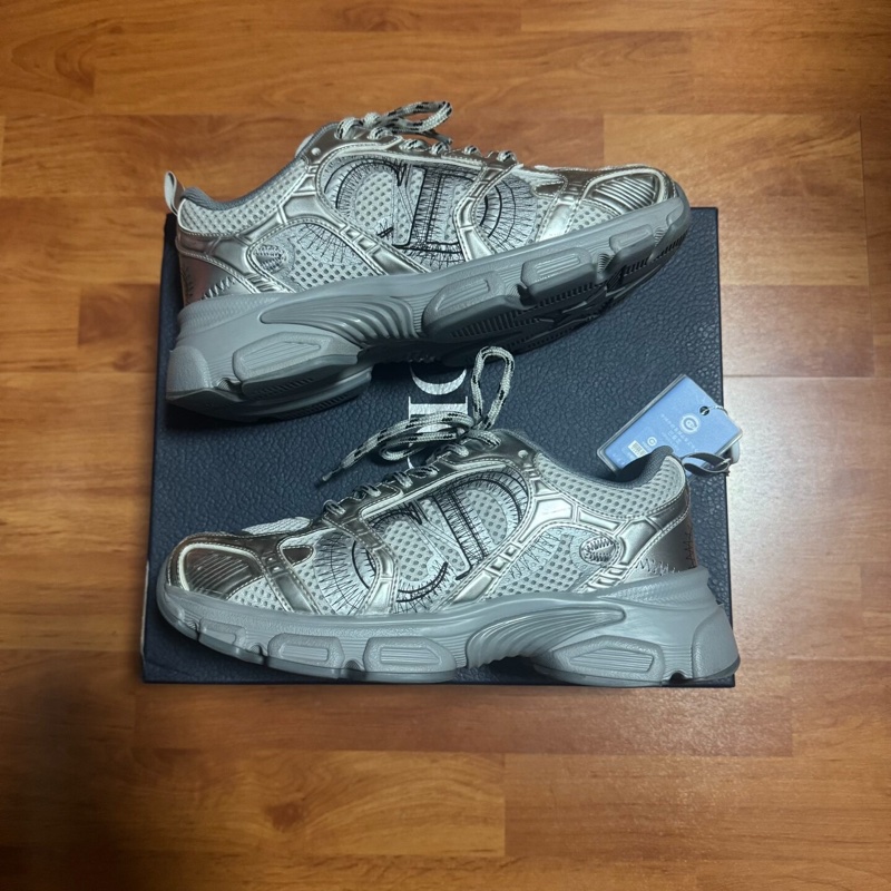 Dior老爹鞋迪奧Chrono低幫字母簽名款 女款 灰銀色 36碼-0