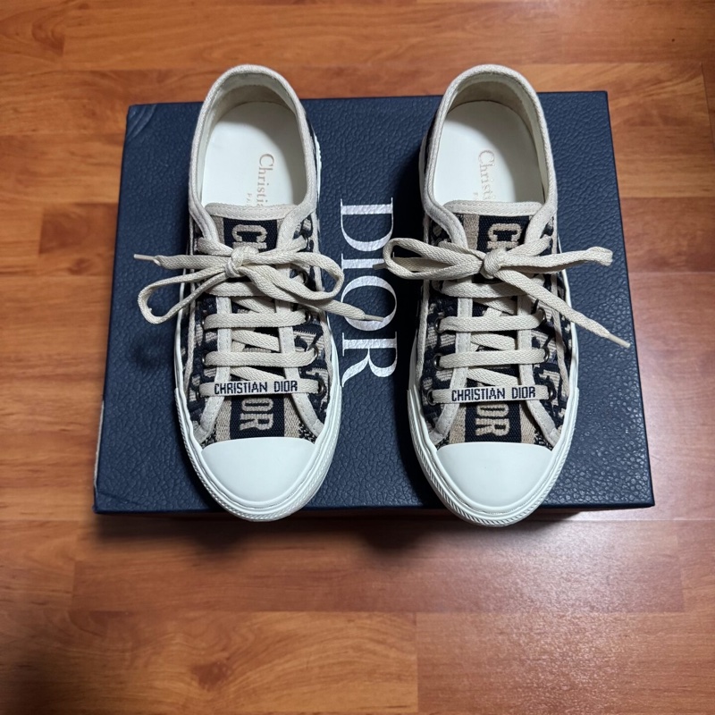 Dior迪奧厚底板鞋walk'dior正品刺繡滿印休閒板鞋 35.5碼-2