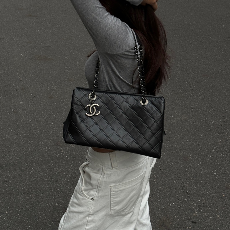 【極新🎁】 Chanel 香奈兒 復古銀釦 牛皮 肩背包 （專櫃243,100）-1