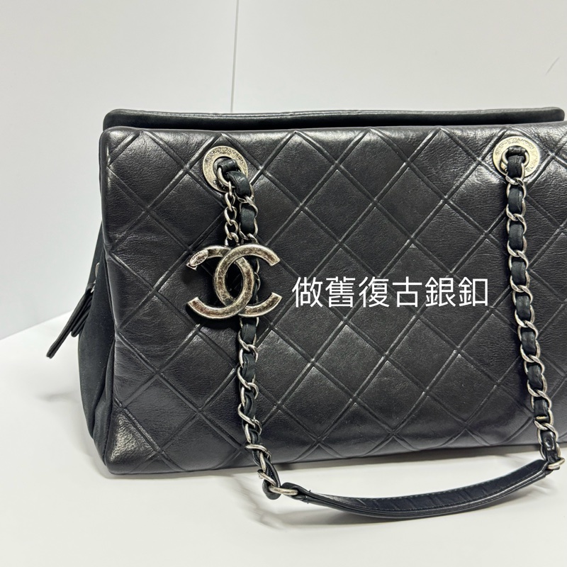 【極新🎁】 Chanel 香奈兒 復古銀釦 牛皮 肩背包 （專櫃243,100）-11