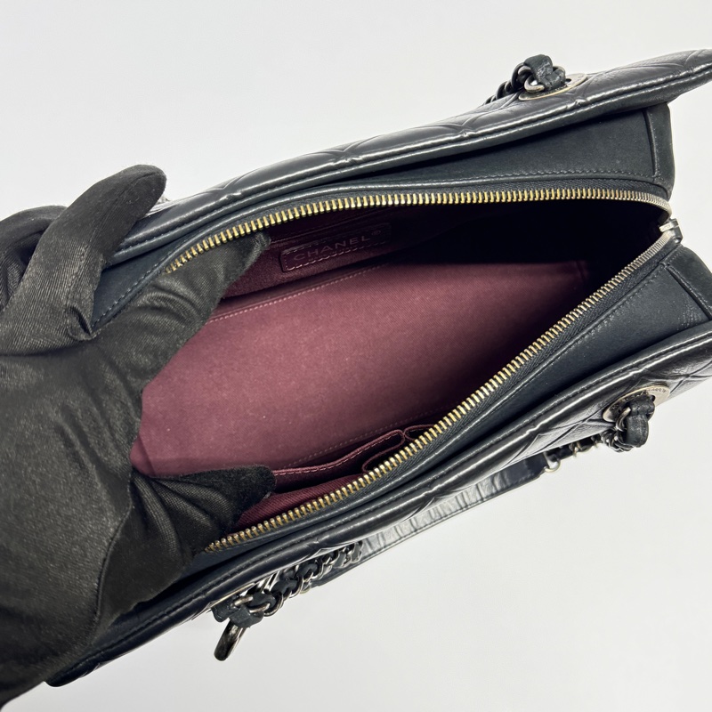 【極新🎁】 Chanel 香奈兒 復古銀釦 牛皮 肩背包 （專櫃243,100）-21