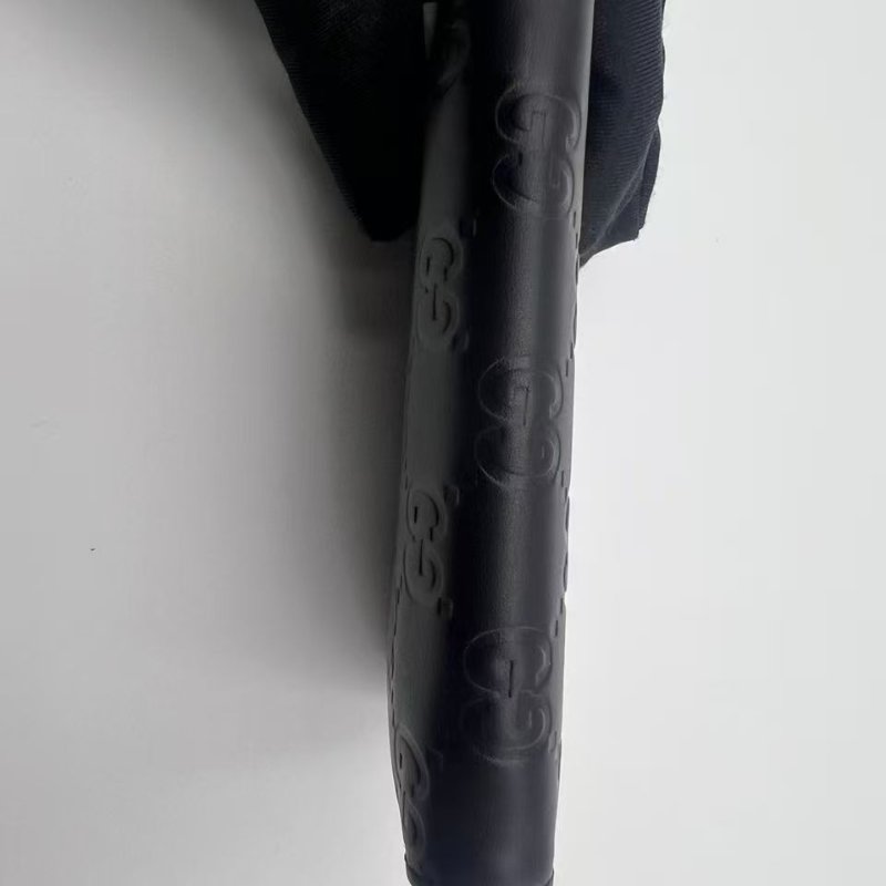 古馳 Signature 系列全拉鍊長款錢包-1