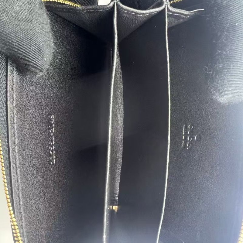 古馳 Signature 系列全拉鍊長款錢包-9