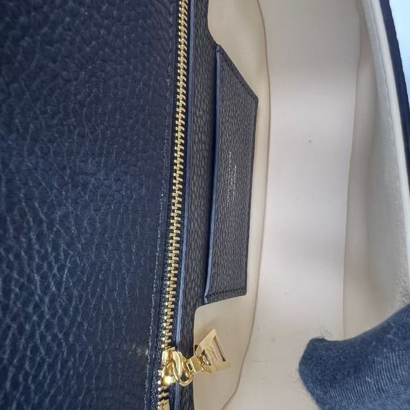 路易威登 Pont 9 Soft 中號手袋-13