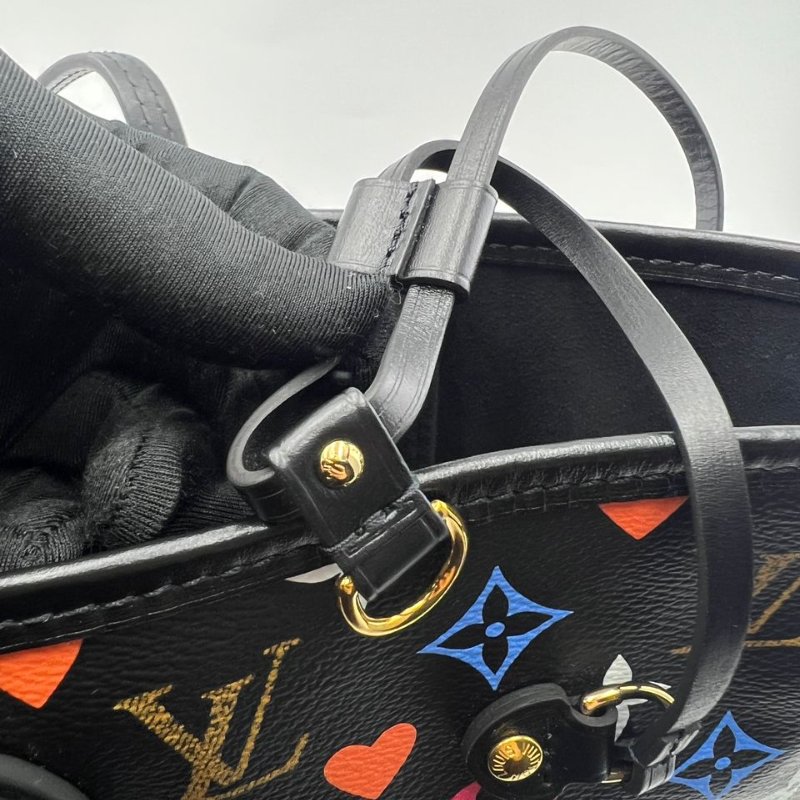 路易威登 Game On 系列 Neverfull 中號托特包-16