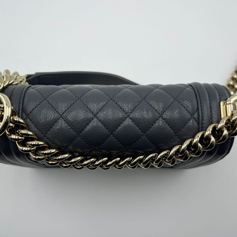 香奈兒 Le Boy 系列中號口蓋包-4