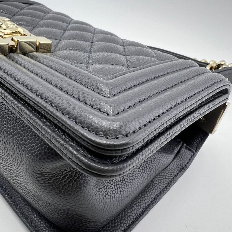 香奈兒 Le Boy 系列中號口蓋包-13