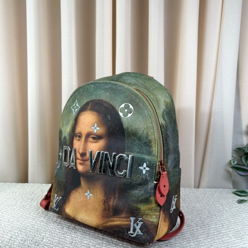 LV路易威登x Jeff Koons 蒙娜麗莎雙肩包 傑夫昆斯小兔掛飾 內裡粉紅色兔子 容量大 精緻有質感-3