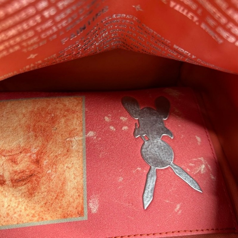 LV路易威登x Jeff Koons 蒙娜麗莎雙肩包 傑夫昆斯小兔掛飾 內裡粉紅色兔子 容量大 精緻有質感-24