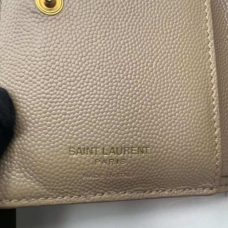 伊夫聖羅蘭 Monogram 系列短款錢包-3