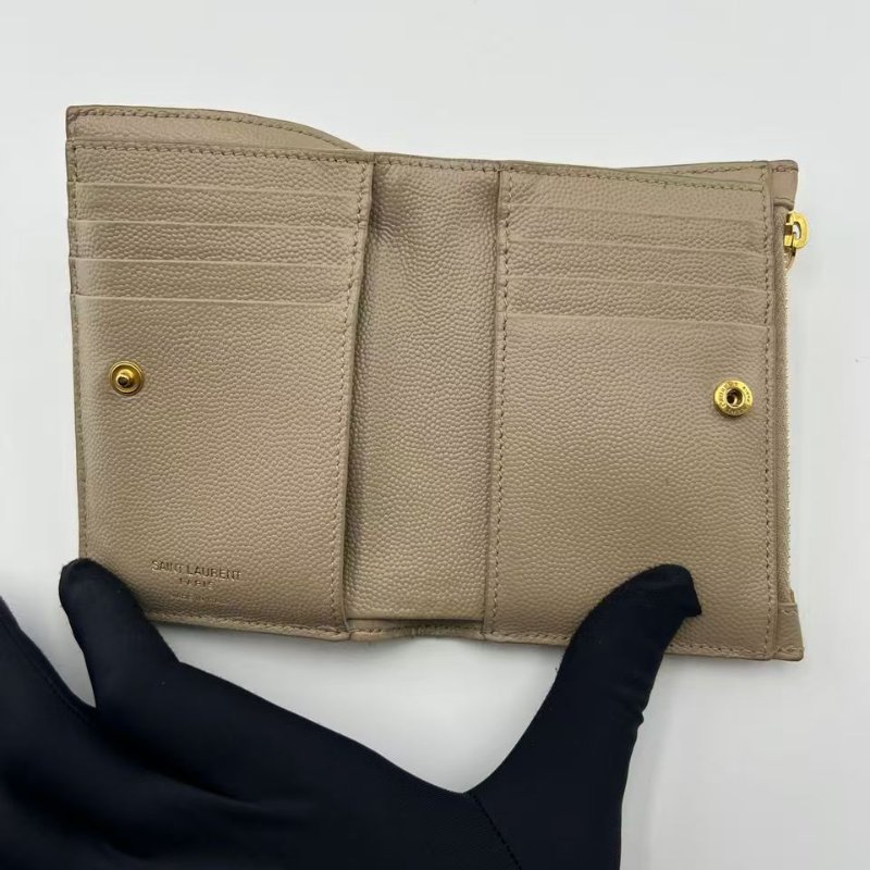 伊夫聖羅蘭 Monogram 系列短款錢包-4