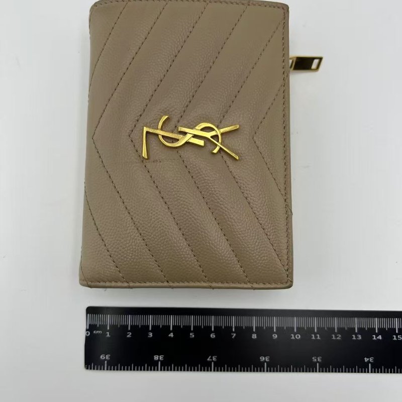 伊夫聖羅蘭 Monogram 系列短款錢包-5