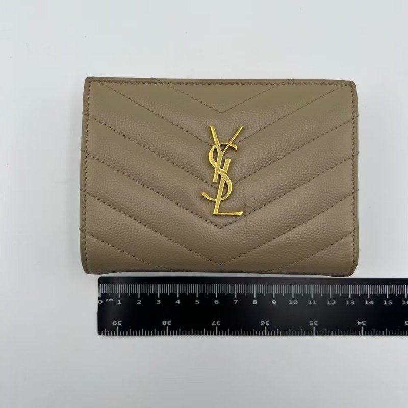 伊夫聖羅蘭 Monogram 系列短款錢包-17