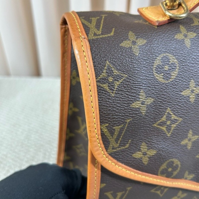 LV路易威登公文包郵差包 經典Monogram老花 棕色配色 皮質細膩 包型硬挺 容量大 日常通勤、出門都很實用。可手提可斜挎可單肩 百搭不挑人-14