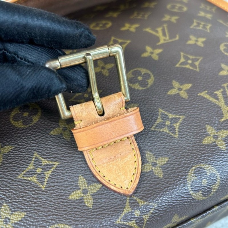 LV路易威登公文包郵差包 經典Monogram老花 棕色配色 皮質細膩 包型硬挺 容量大 日常通勤、出門都很實用。可手提可斜挎可單肩 百搭不挑人-24