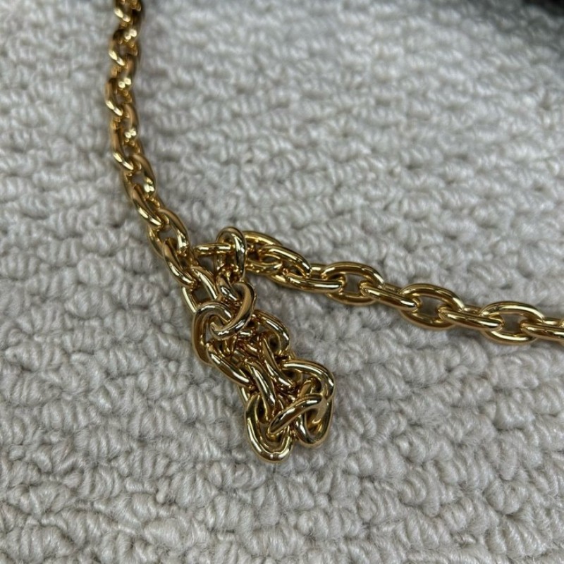 zzy hj ZZZ LV路易威登黑牛角 芯片款 經典老花 拼接黑色皮革 復古又時髦 配有兩根肩帶 背法多多 四季都能輕鬆搭配-24