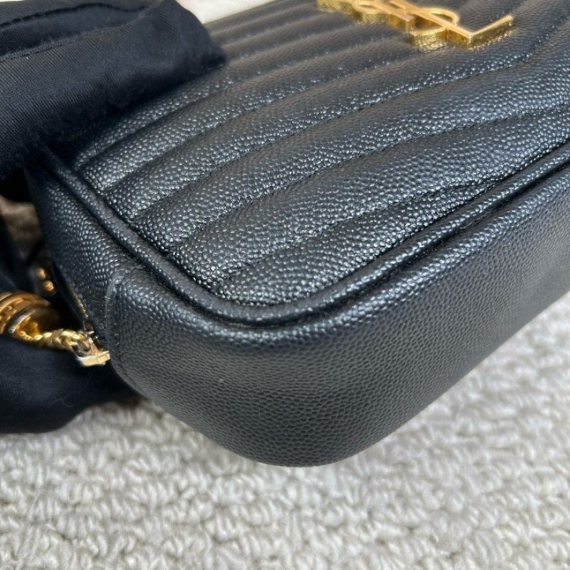 YSL聖羅蘭黑色荔枝紋流蘇相機包 採用绗縫V型標誌 容量合適 經典黑金配色 流蘇鏈條 可單肩可斜挎-11