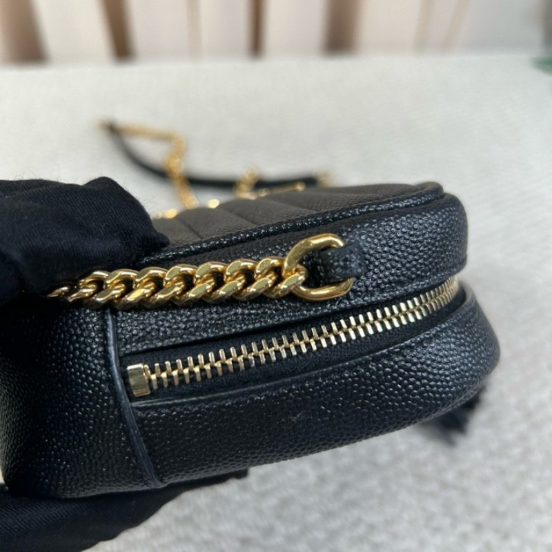 YSL聖羅蘭黑色荔枝紋流蘇相機包 採用绗縫V型標誌 容量合適 經典黑金配色 流蘇鏈條 可單肩可斜挎-17